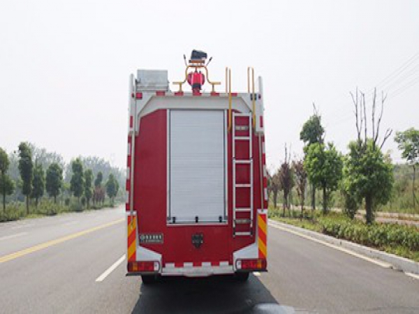 江特牌JDF5410GXFSG240水罐消防車