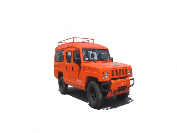 江特牌JDF5030XYBBAW6型運(yùn)兵車